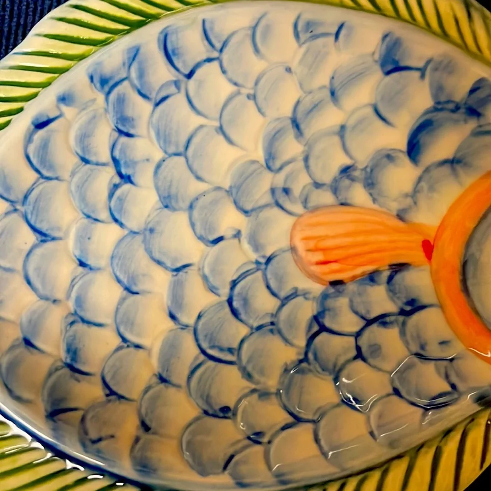 Pier 1 imports hand painted, flawless, porcelain tropical fish dish.